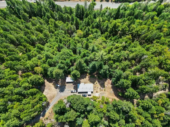 197 Gold Canyon Dr, Selma, OR 97538