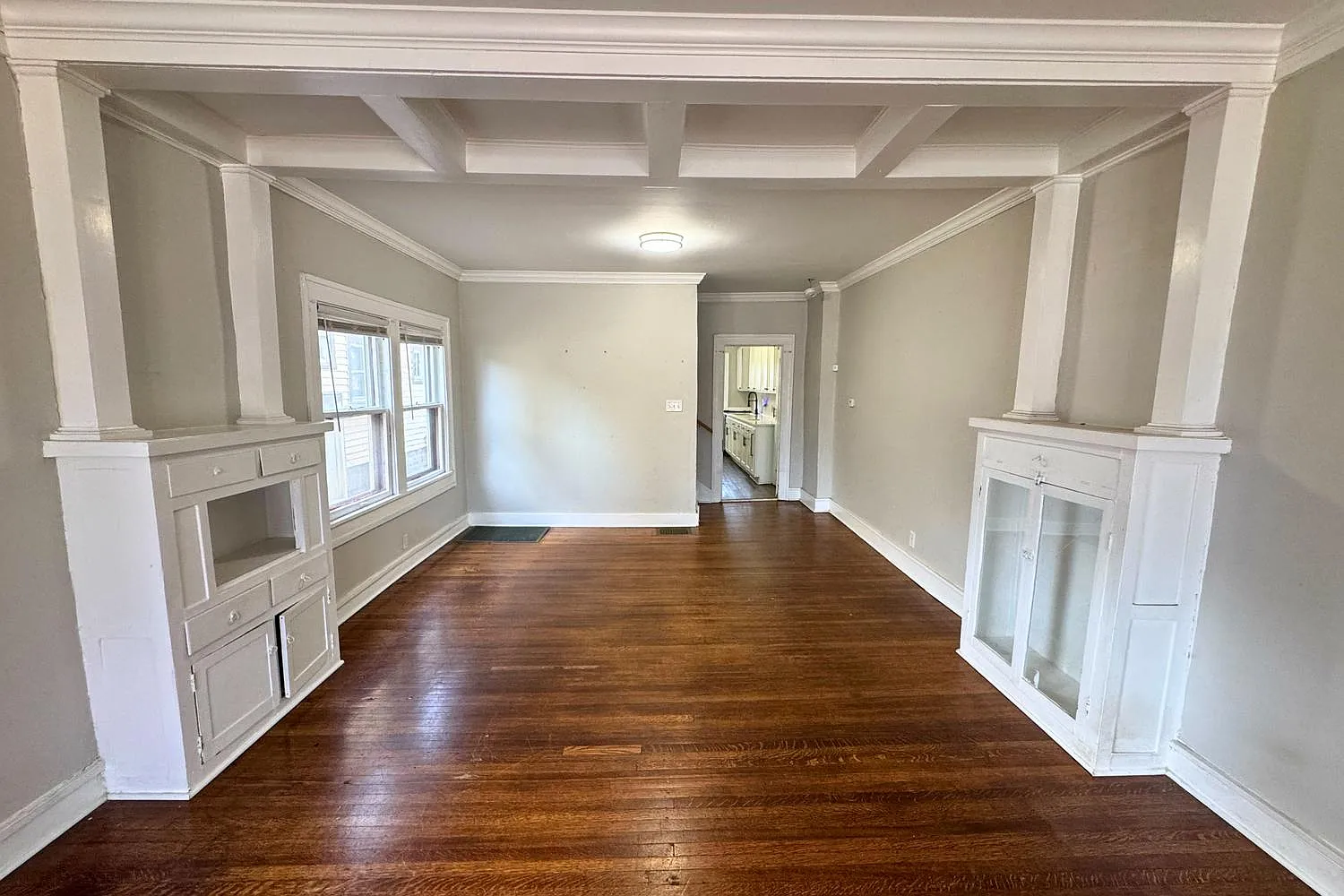 5234 N College Ave - 5234 N College — Photo 2