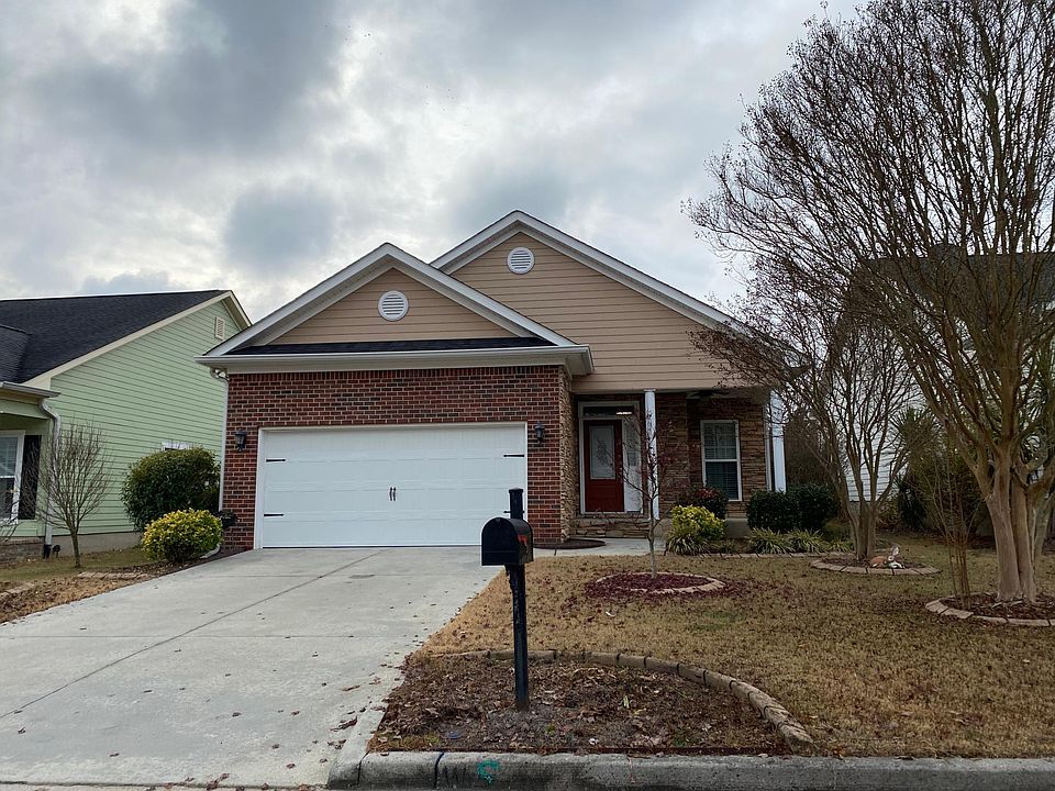 1st image of 716 Bonnie Oaks Ln