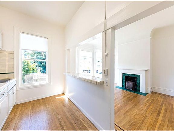 5th image of 724 Duboce Ave #A
