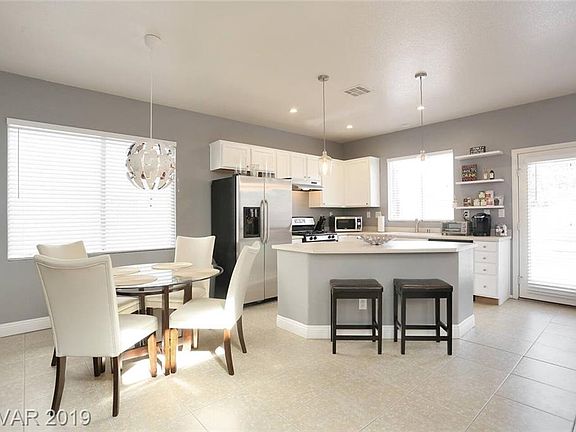 4th image of 7044 Salt Marsh Ct
