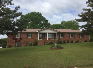 30 L B Chadwick Rd, Donalds, SC 29638