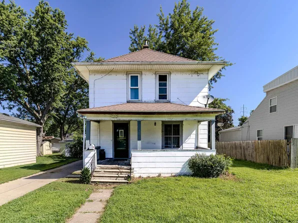 1026 Riehl St, Waterloo, IA 50703