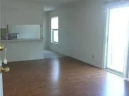 150 Mayhew Rd. Apt D2 — Photo 2