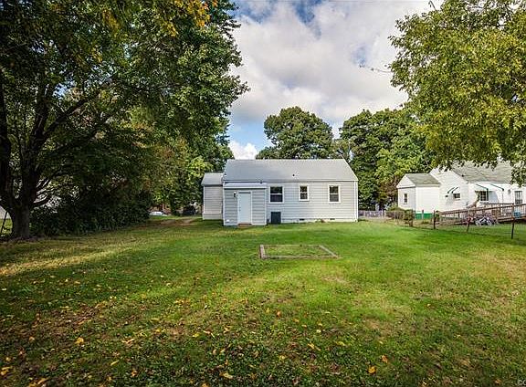 5th image of 1903 Elkridge Ln