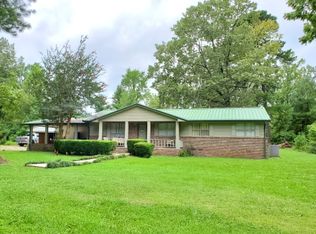 365 Frank Ln, Leighton, AL 35646