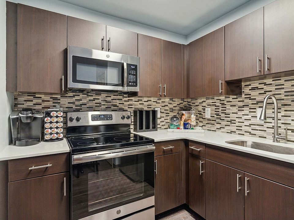 1st image of 1612 N 15th St #15363AB2