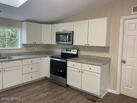 4th image of 1500 Southwood Pl