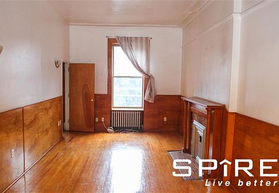 3rd image of 325 W 88th St APT 5