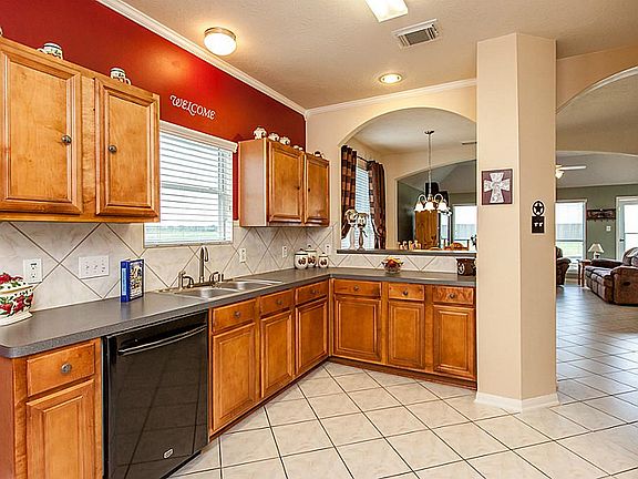 SPACIOUS OPEN KITCHEN WITH AN OPEN FEEL ~