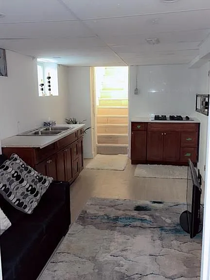 1364 McKay Ave — Photo 15