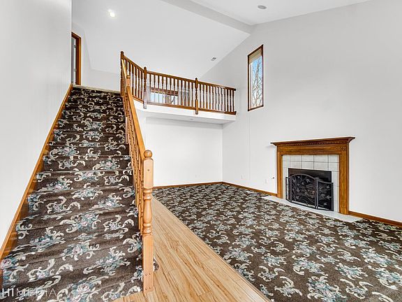 2nd image of 1472 Grand Isle Ct