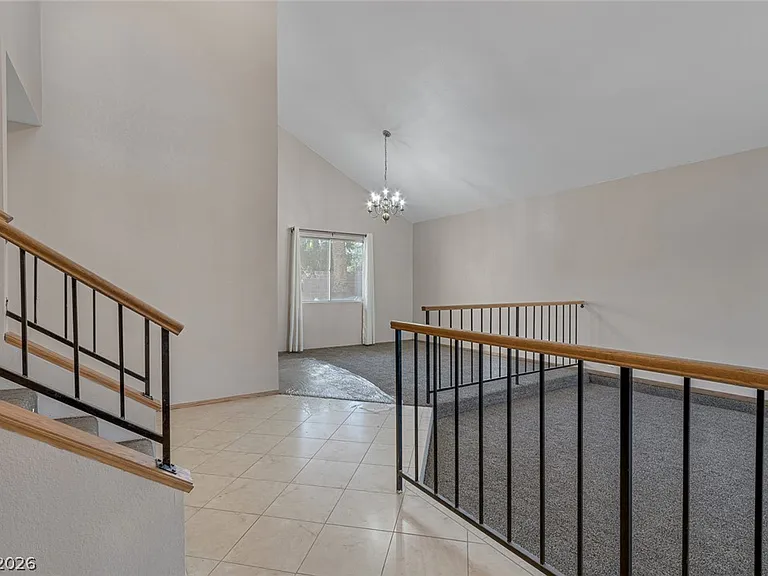 340 Bekasina Dr — Photo 4