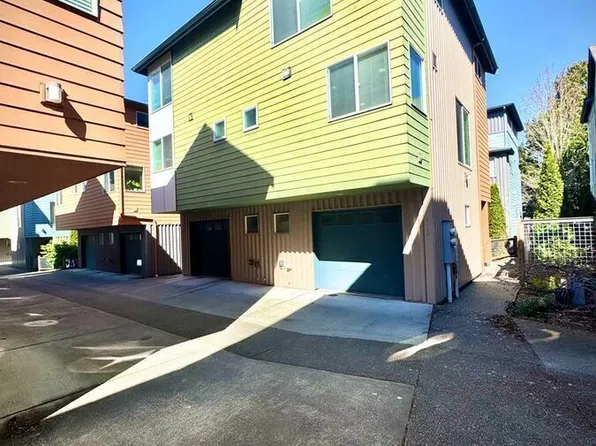 456 N 130th St, Seattle, WA 98133