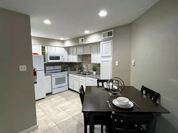 9805 Walnut St #112, Dallas, TX 75243