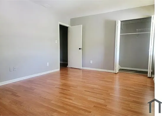 3 bed, 1327 sqft, $2,650 — Photo 3