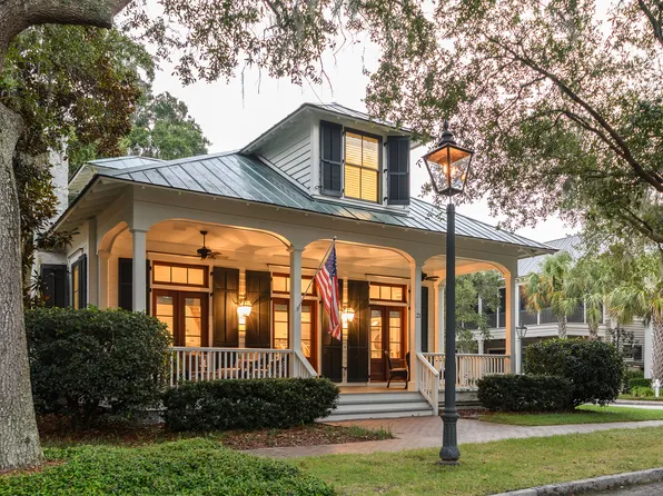 21 N Drayton St, Bluffton, SC 29910