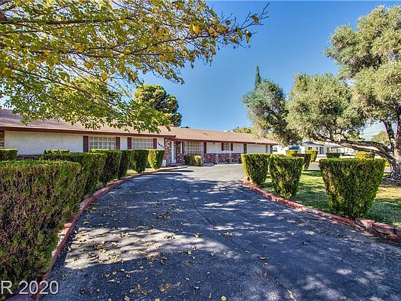 2nd image of 1451 Shadow Mountain Pl