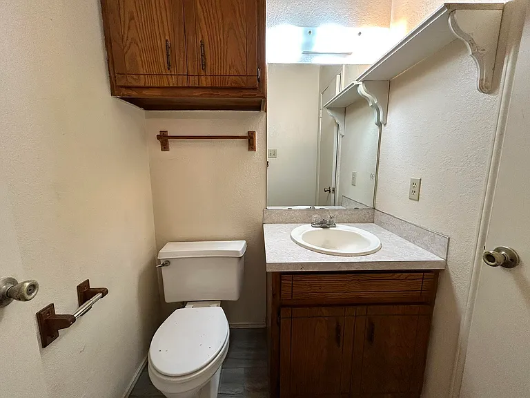 2303 84th St — Photo 14