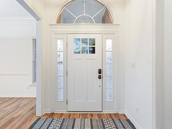 4th image of 4394 W Castlebury Ln