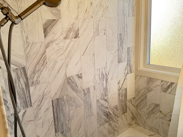 120 Westminster Ave #17 — Photo 11
