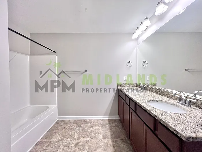 356 Eagle Feather Loop — Photo 45