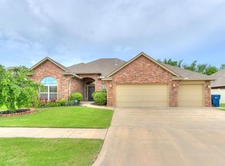 5909 Holly Brooke Ln, Oklahoma City, OK 73135
