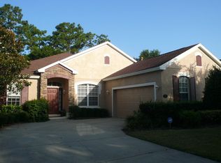 320 W Lake Victoria Cir, Deland, FL 32724