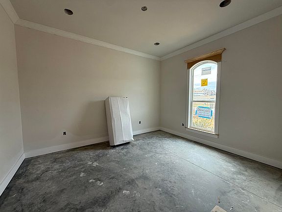 5th image of 67 Mountain Brook Rd