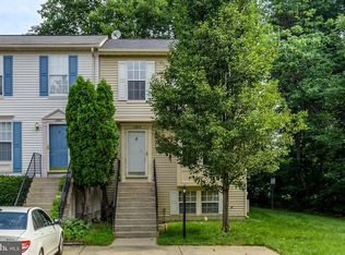 13900 Winding Ridge Ln, Centreville, VA 20121