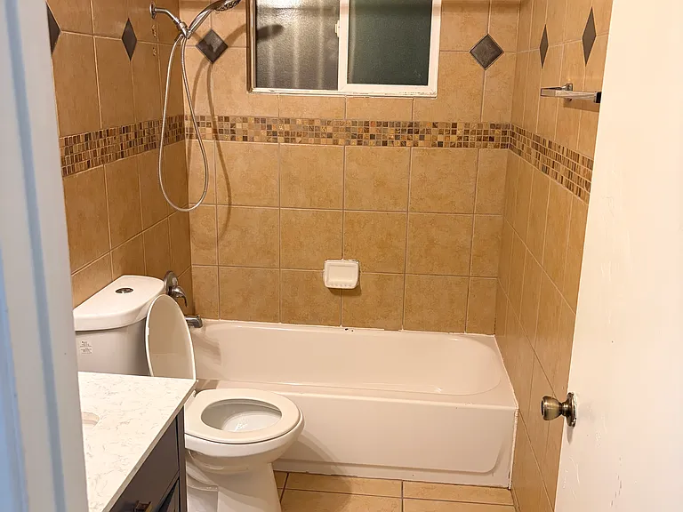 4392 Springdale Ct — Photo 9