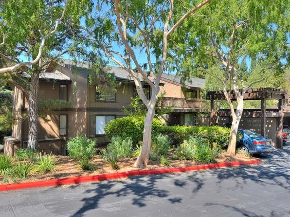 3310 Brittan Ave APT 17, San Carlos, CA 94070