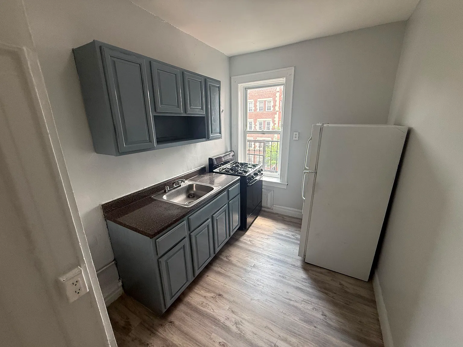 1 bed, $1,450 — Photo 4