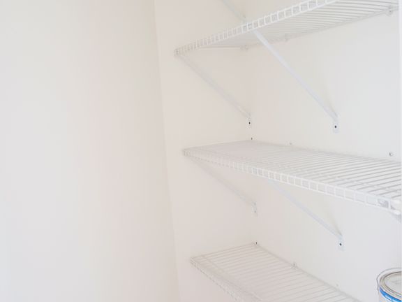5th image of 316 Lake St #2F