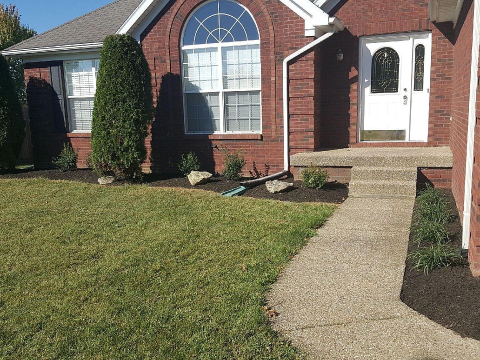 1st image of 520 Shady Brook Ln