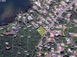 Clear Lake Rd, Florence, OR 97439