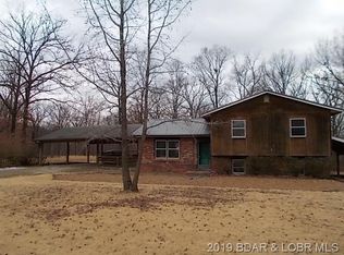 17 Lighthouse Rd, Lake Ozark, MO 65049