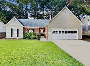 2041 Flint Hill Dr, Lawrenceville, GA 30044