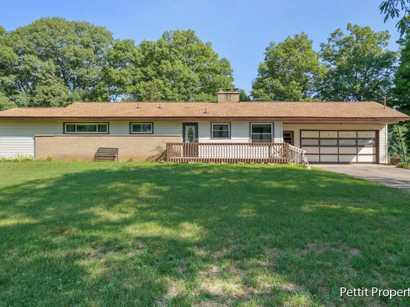 1833 Jefferson Rd, Otsego, MI 49078