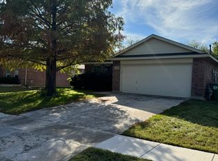 1100 Dixon Ln, Denton, TX 76207