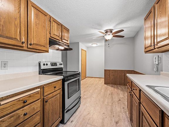 4th image of 570 Whispering Ln APT 108