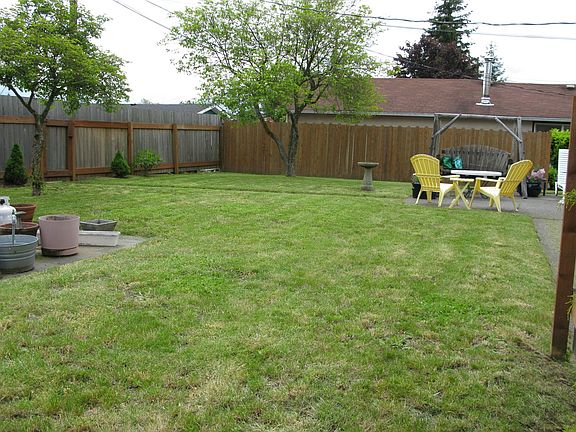 5th image of 2349 N Winnifred St