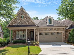 814 Angelica Cir, Cary, NC 27518