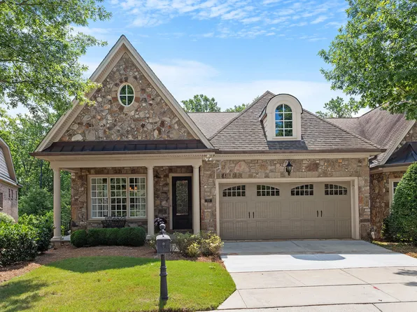 814 Angelica Cir, Cary, NC 27518