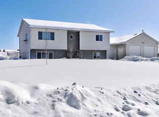 3197 Holmberg Dr, Helena, MT 59602