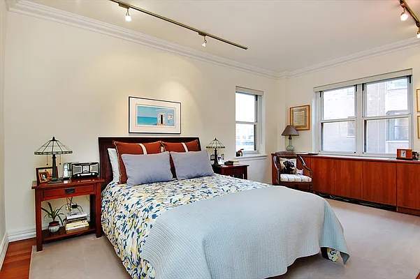Sold by Corcoran | media 12
