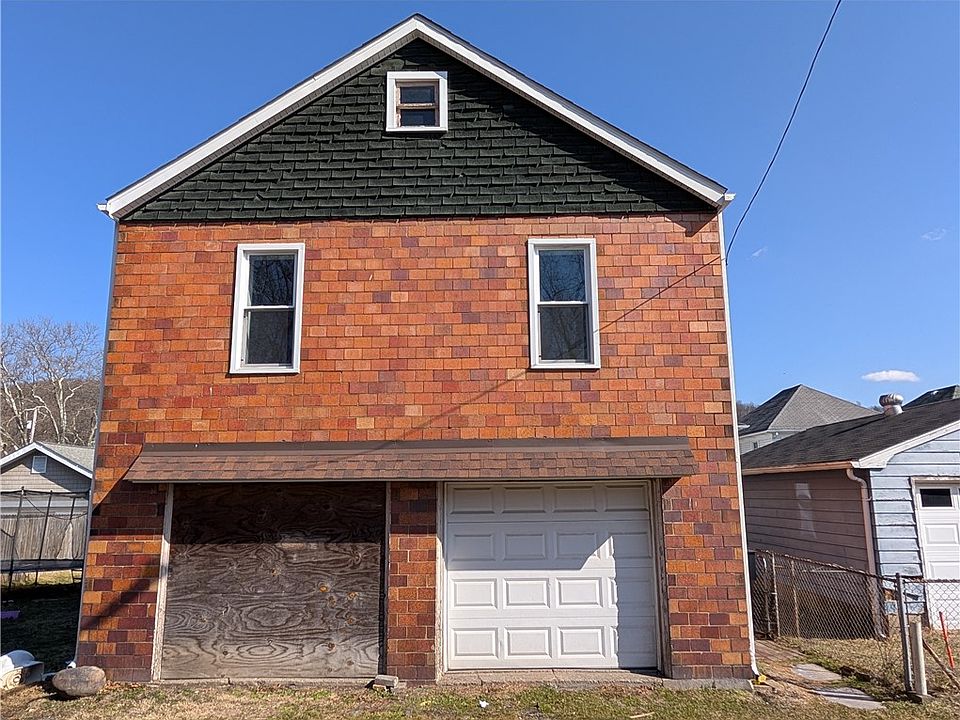 1st image of 1309 2nd Ave