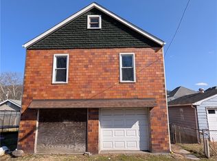 1309 2nd Ave, Beaver Falls, PA 15010