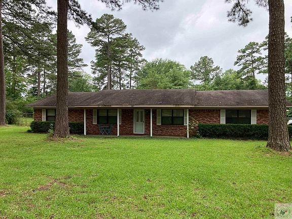 2nd image of 407 Corvette Ln