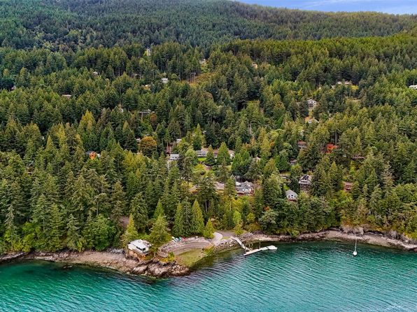 3040 Mt Vista Drive, Lummi Island, WA 98262
